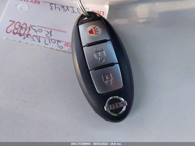 JN1BJ1CP1HW000315 Nissan Rogue Sport Sv