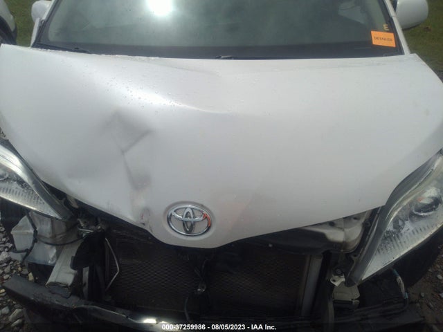Toyota Sienna Xle/xle Aas/ltd 2015 5TDYK3DC2FS617649 Image 17