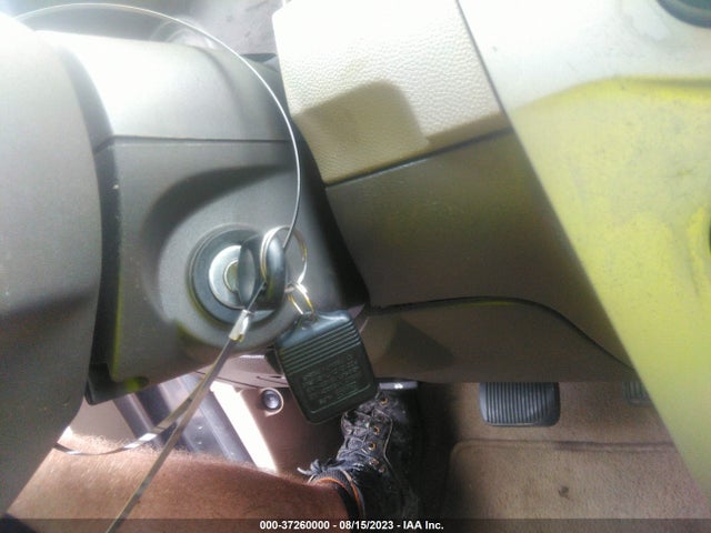 2010 FORD FOCUS SE VIN: 1FAHP3FN0AW268005