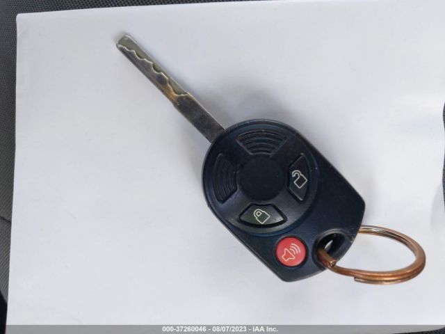 1FMCU0G70GUA37617 Ford ESCAPE SE