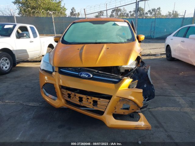1FMCU0G70GUA37617 Ford ESCAPE SE