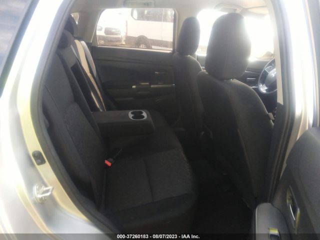 JA4APVAU6MU011771 Mitsubishi Outlander Sport Se