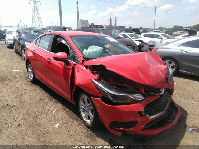 Chevrolet CRUZE LT 2018 1G1BE5SM4J7193780 Image 1