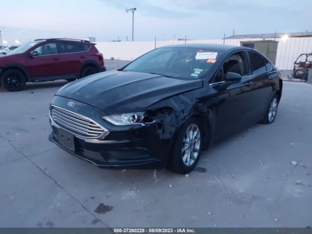 3FA6P0HD2HR242805 Ford FUSION SE