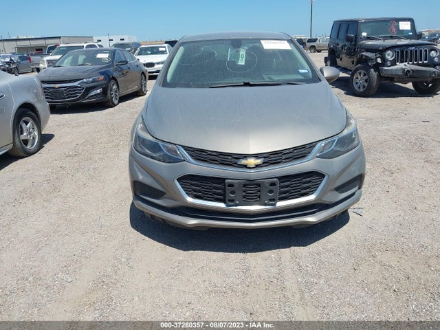 Chevrolet CRUZE LT 2018 1G1BE5SM4J7212666 Image 12