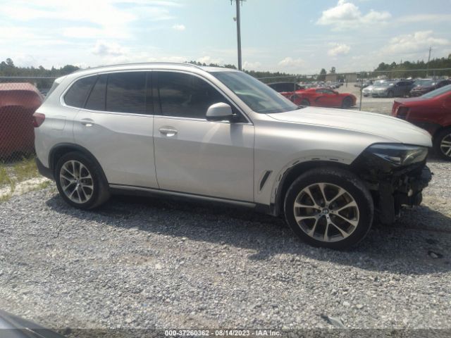 5UXCR6C52KLL03469 BMW X5 Xdrive40i
