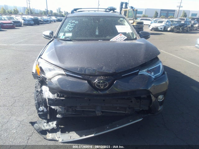 Toyota Rav4 Xle 2017 JTMWFREV3HJ113318 Image 4