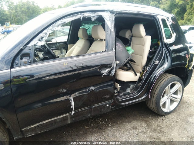 WVGAV7AX4GW542618 Volkswagen Tiguan R-line