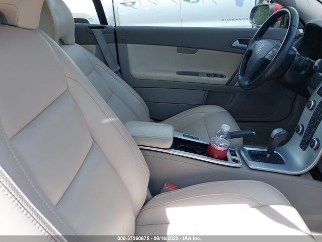 2012 VOLVO C70 T5 VIN: YV1672MC2CJ132014