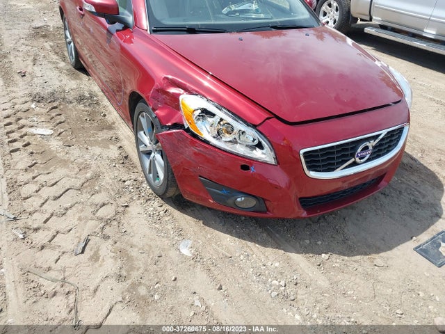 2012 VOLVO C70 T5 VIN: YV1672MC2CJ132014