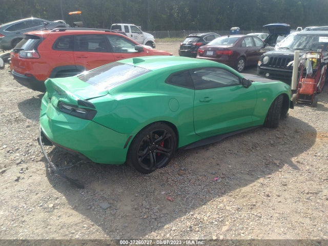 Chevrolet CAMARO 2SS 2018 1G1FG1R79J0143857 Image 4