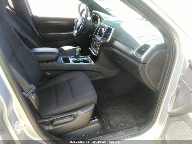 1C4RJEAG0JC480554 Jeep Grand Cherokee Laredo E
