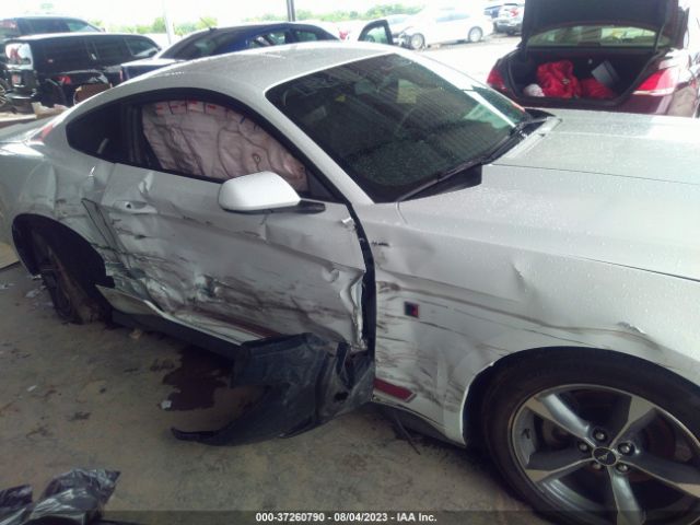 1FA6P8AM1F5323433 Ford Mustang V6