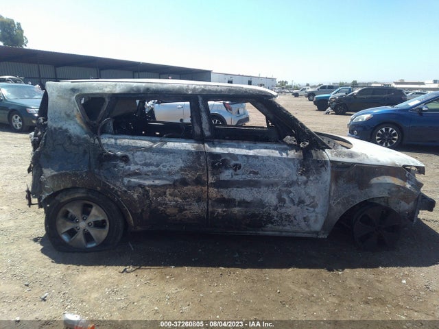 KIA Soul Base 2014 KNDJN2A29E7744177 Image 12