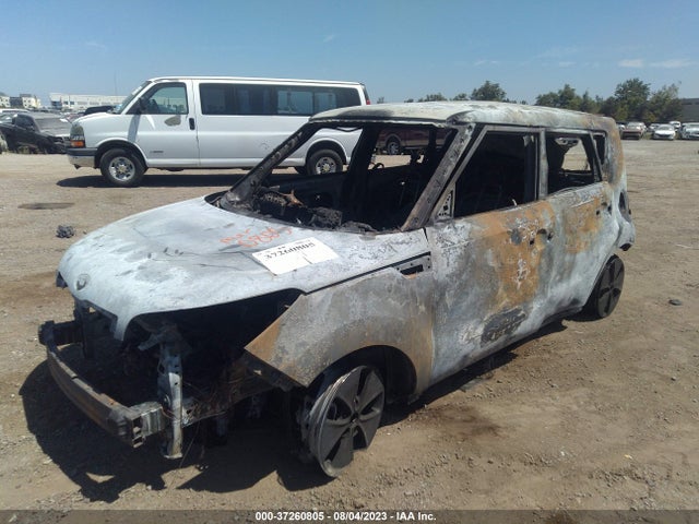 KIA Soul Base 2014 KNDJN2A29E7744177 Image 2