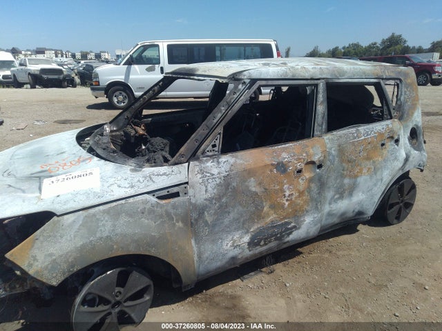 KIA Soul Base 2014 KNDJN2A29E7744177 Image 6