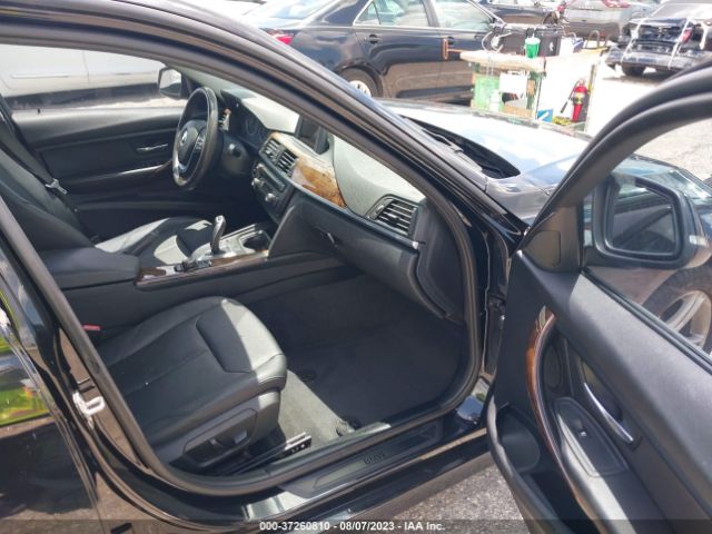 WBA3C1C50FK120358 BMW 3 Series 328i