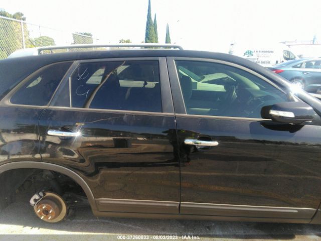 5XYKT3A66EG539616 KIA SORENTO LX