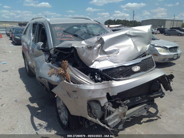 KIA SORENTO LX 2015 5XYKT4A65FG557922 Image 1