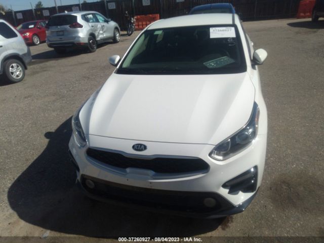 3KPF24AD5ME321610 KIA Forte Lxs