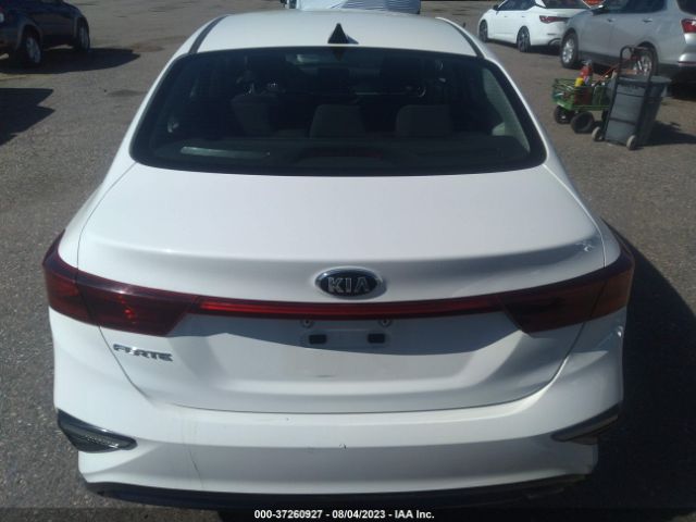 3KPF24AD5ME321610 KIA Forte Lxs
