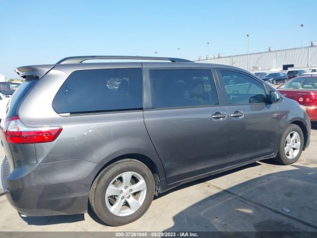 5TDKZ3DC6HS847201 Toyota Sienna Le 8 Passenger