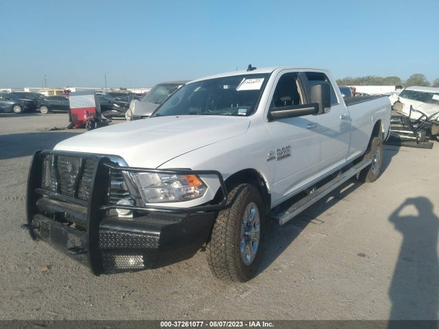 RAM 2500 Lone Star 2018 3C6UR5JL0JG381852 Image 2