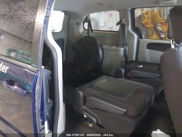 2014 DODGE GRAND CARAVAN SXT VIN: 2C4RDGCG7ER252712