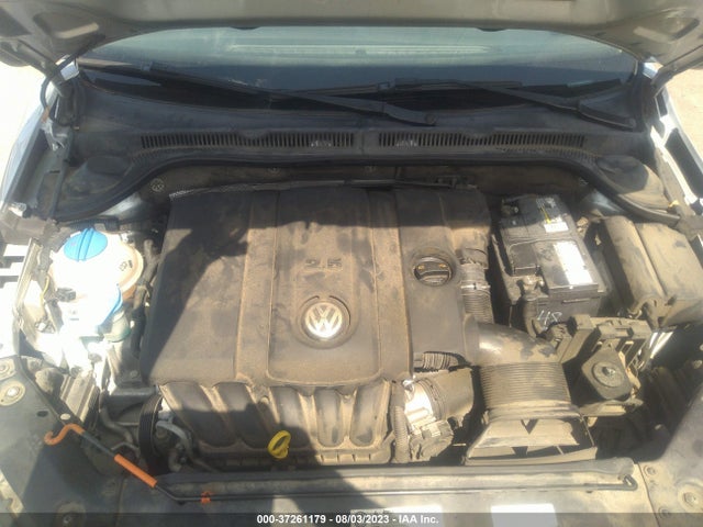 2013 VOLKSWAGEN JETTA SEDAN SE W/CONVENIENCE VIN: 3VWDX7AJ3DM451730
