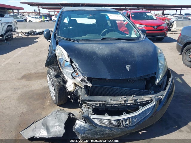 2010 HONDA FIT VIN: JHMGE8G29AC039593