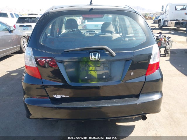 2010 HONDA FIT VIN: JHMGE8G29AC039593