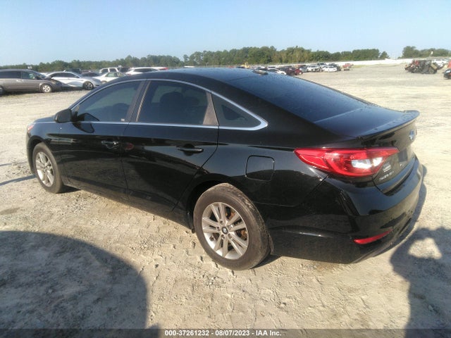 2015 HYUNDAI SONATA 2.4L SE VIN: 5NPE24AFXFH120863
