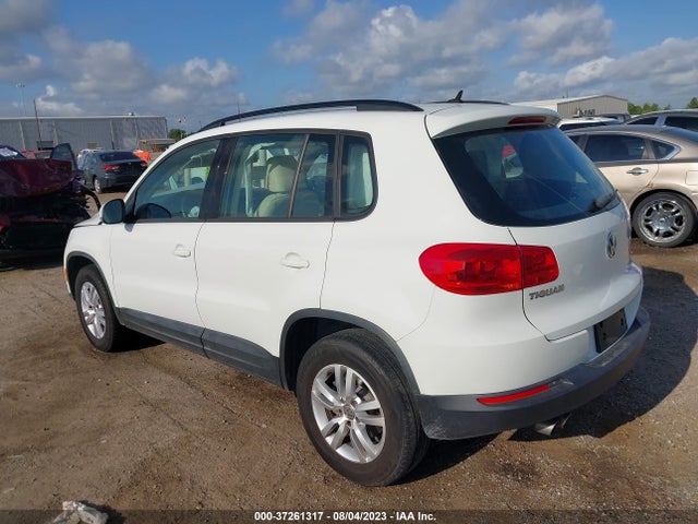 WVGAV7AX2GW555156 Volkswagen TIGUAN S