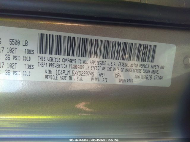 1C4PJMLBXKD233749 Jeep Cherokee Latitude Plus