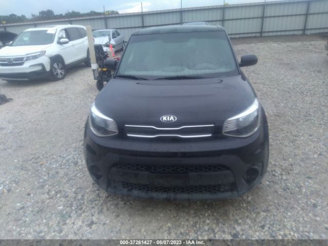 KNDJN2A29J7600929 KIA Soul Base