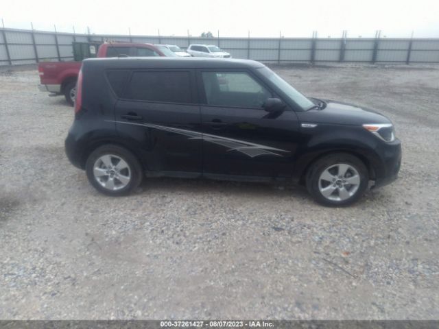 KNDJN2A29J7600929 KIA Soul Base