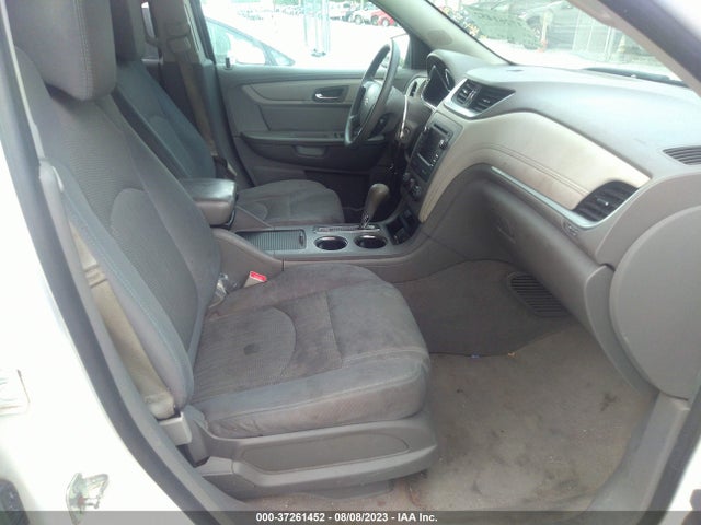 Chevrolet Traverse Ls 2015 1GNKVFED7FJ208332 Image 5