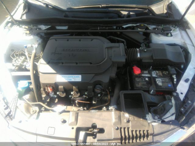 1HGCR3F94HA043497 Honda Accord Sedan Touring