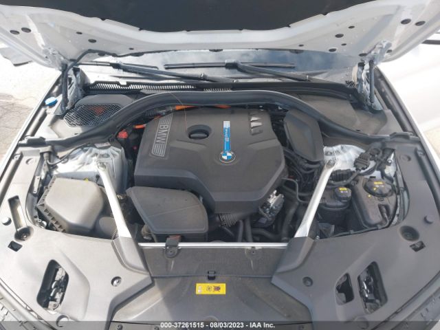 WBAJA9C56JB249600 BMW 5 Series 530e Iperformance