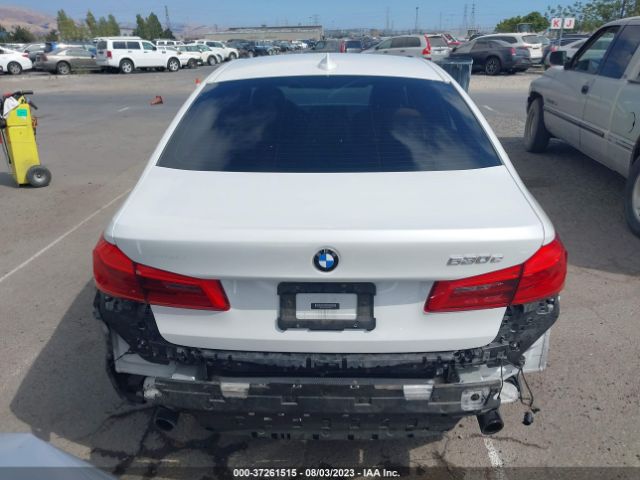 WBAJA9C56JB249600 BMW 5 Series 530e Iperformance