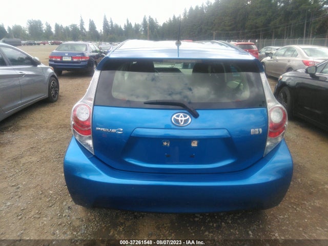 Toyota Prius C One/three/two/four 2014 JTDKDTB37E1572156 Image 8