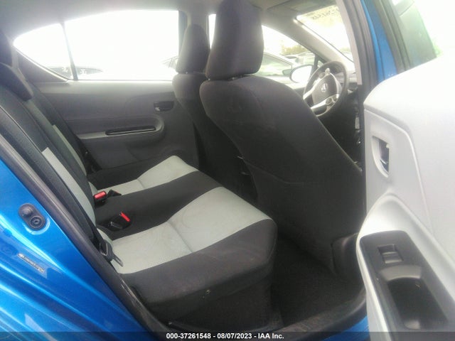 Toyota Prius C One/three/two/four 2014 JTDKDTB37E1572156 Image 14