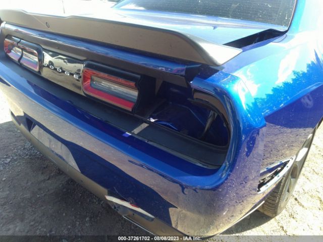 2C3CDZBT6KH695052 Dodge Challenger R/t