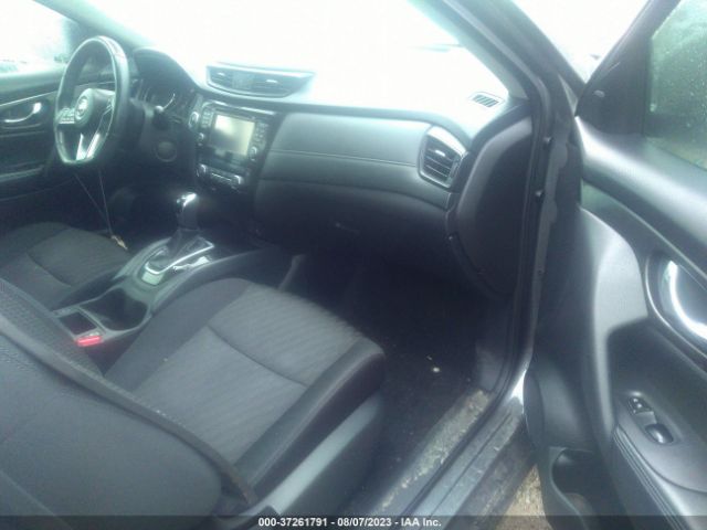 5N1AT2MM0HC750234 Nissan ROGUE SV