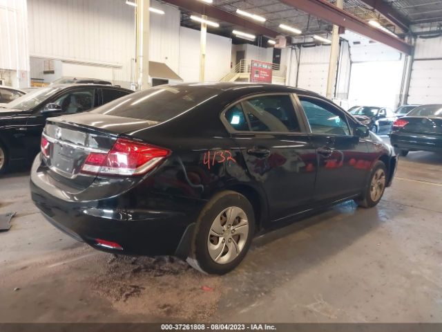 19XFB2F54EE020821 Honda Civic Sedan Lx