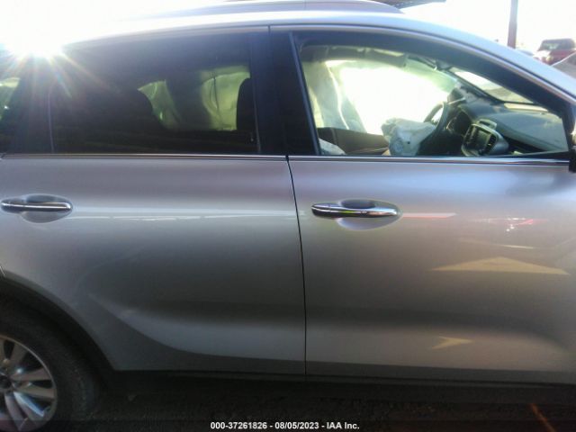 5XYPG4A51KG466898 KIA Sorento Lx V6