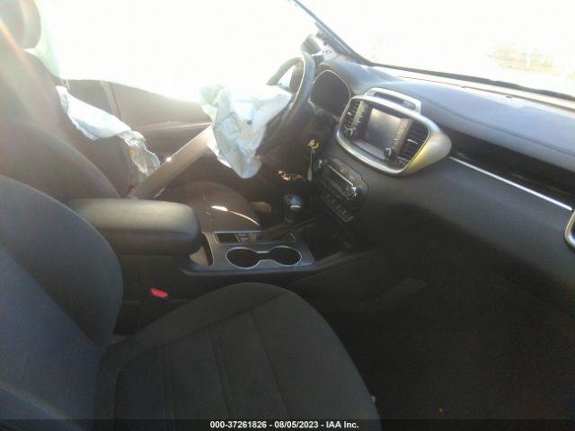5XYPG4A51KG466898 KIA Sorento Lx V6