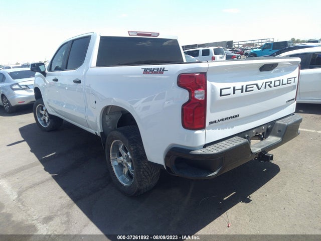 Chevrolet Silverado 1500 4wd  Short Bed Custom Trail Boss 2021 1GCPYCEH0MZ330147 Image 3