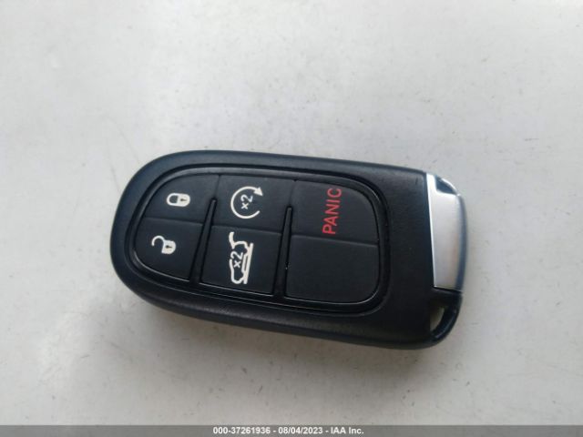 1C4PJMDS5HW599260 Jeep Cherokee Limited