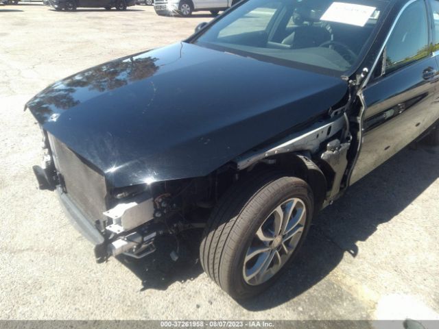 55SWF4JB8JU235554 Mercedes-Benz C-class C 300